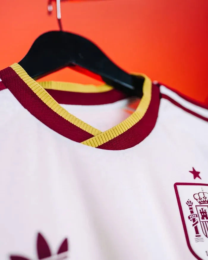 Lamine yamal spain away 26/27 jersey player version