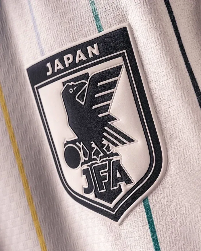 japan away 26/27 jersey